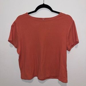 PINK RIBBED CROP TOP